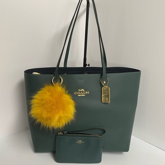 Coach Other - Coach town tote